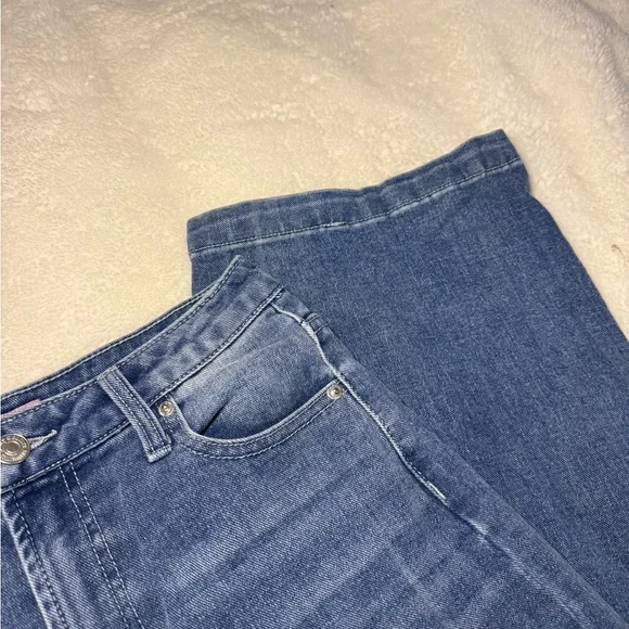 Juicy Couture Lunita Women's Blue Jeans - Picture 5 of 10